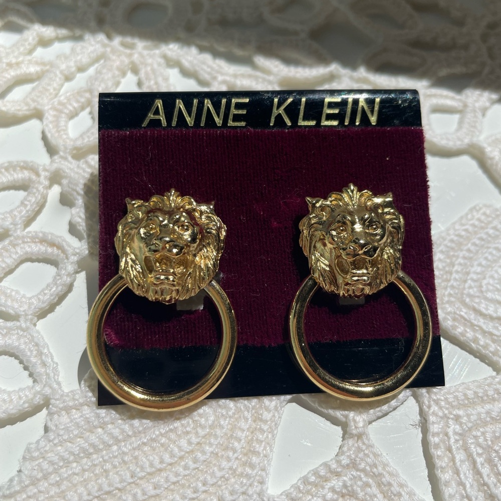 Vintage Anne Klein Gold Lion Head Earrings
